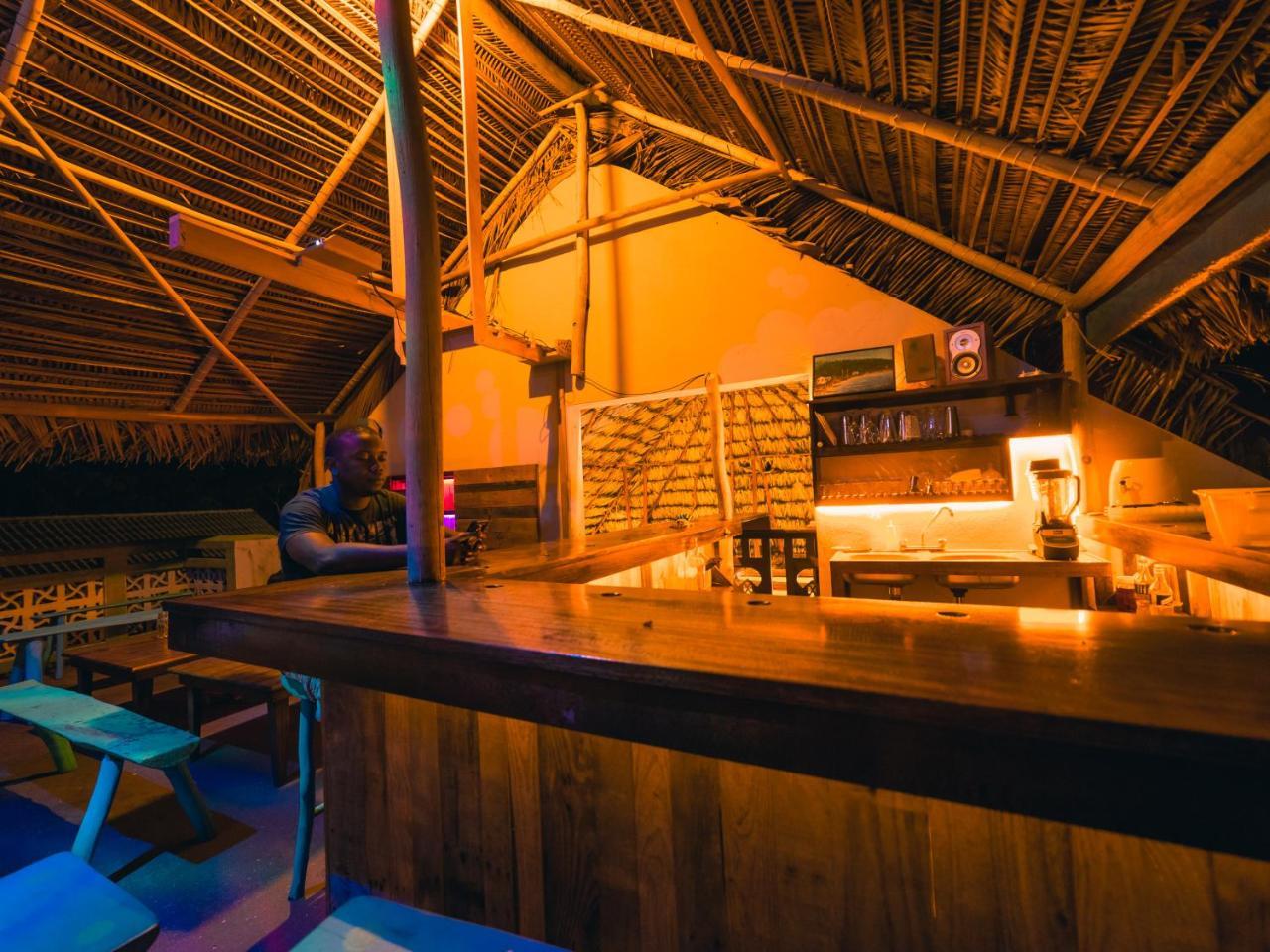 A Piece Of Ground Hostel Punta Gorda Ngoại thất bức ảnh